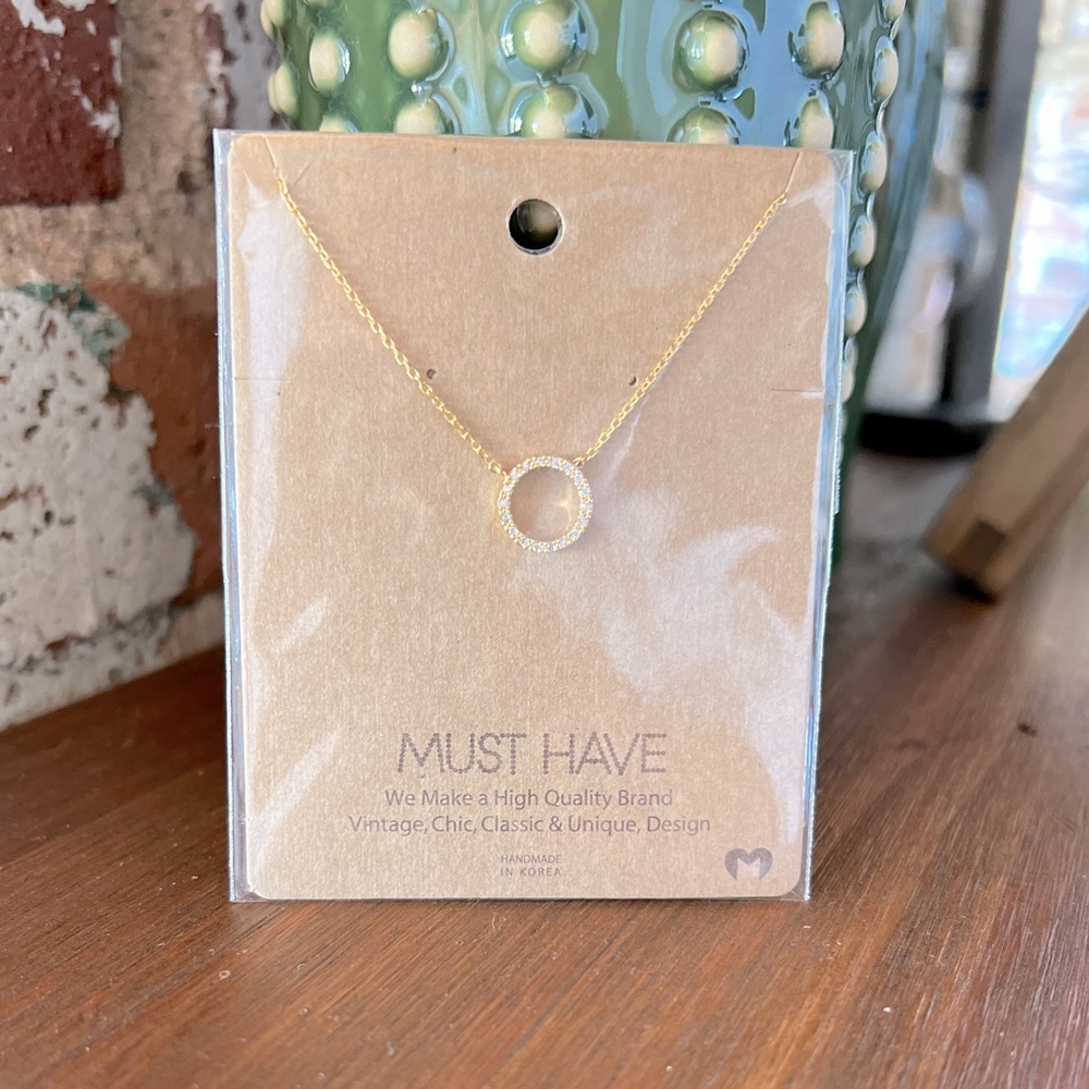 Dainty Jewel Circle O Necklace